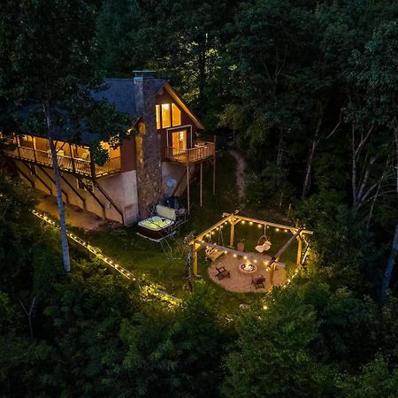 Maggie Valley Cabin With Beautiful Mountain Views, Hottub, Pet Friendly, Gameroom, Fireplace ภายนอก รูปภาพ