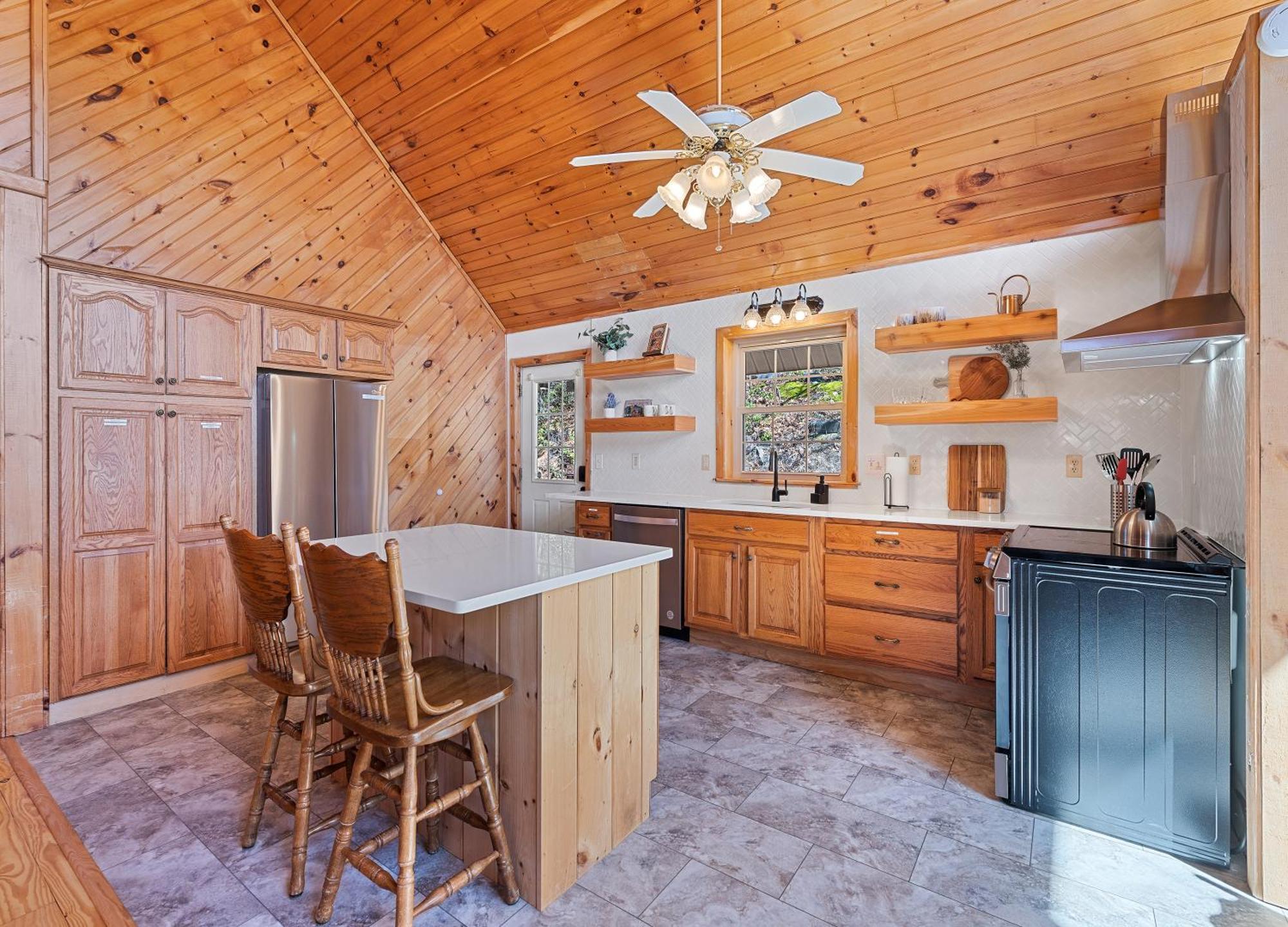 Maggie Valley Cabin With Beautiful Mountain Views, Hottub, Pet Friendly, Gameroom, Fireplace ภายนอก รูปภาพ