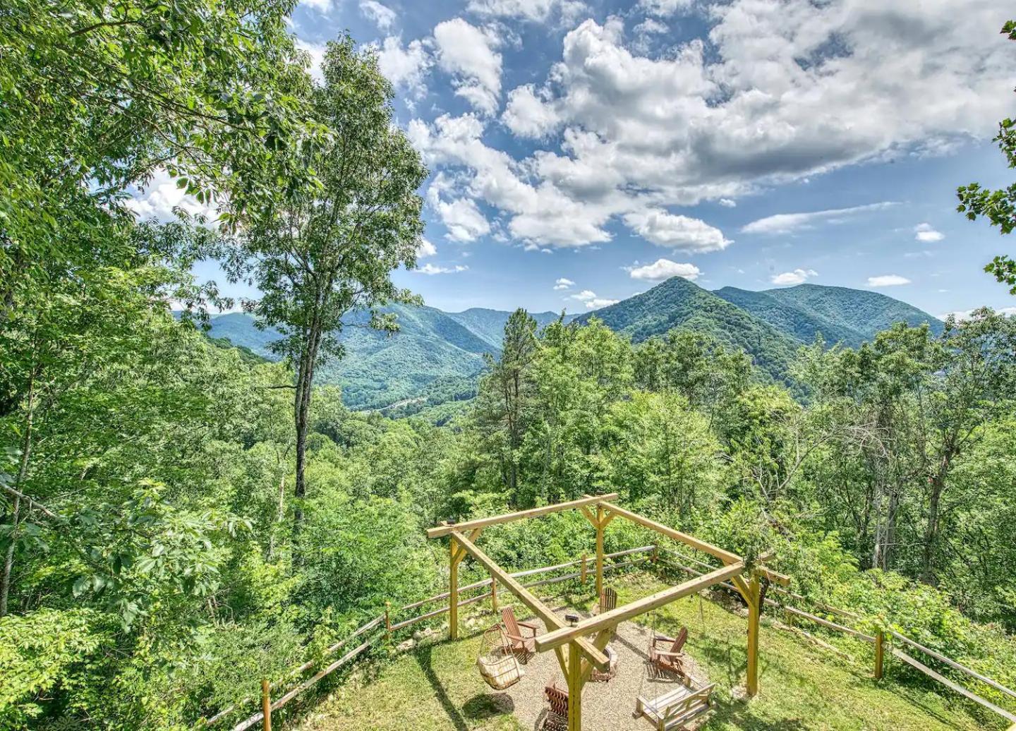 Maggie Valley Cabin With Beautiful Mountain Views, Hottub, Pet Friendly, Gameroom, Fireplace ภายนอก รูปภาพ