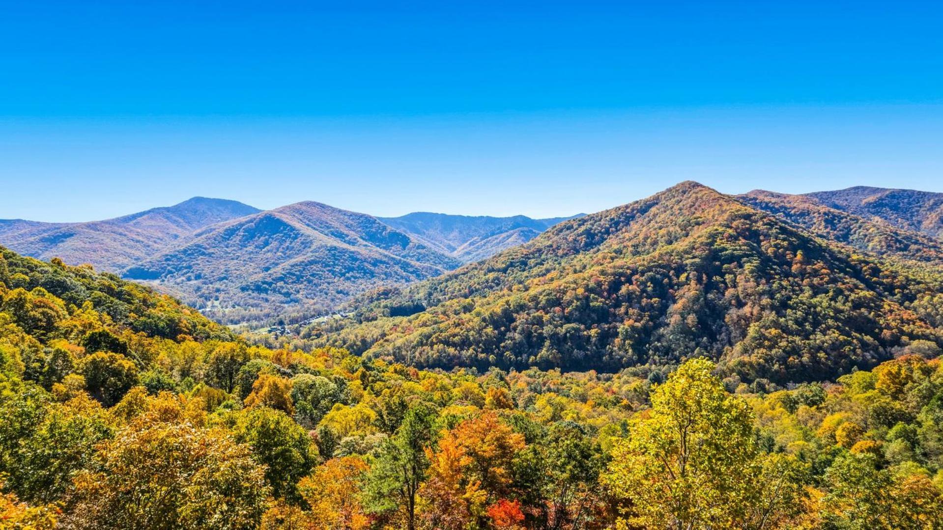Maggie Valley Cabin With Beautiful Mountain Views, Hottub, Pet Friendly, Gameroom, Fireplace ภายนอก รูปภาพ